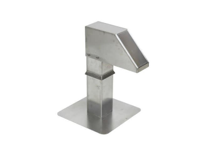 Linum Dachdurchführung 125×125 mm Aluminium 1 Auslass/Höhe: 600mm Grundplatte: 425×425mm
